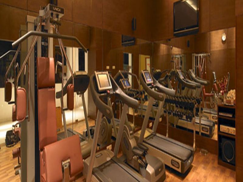 Royal Orchid Central, 4*