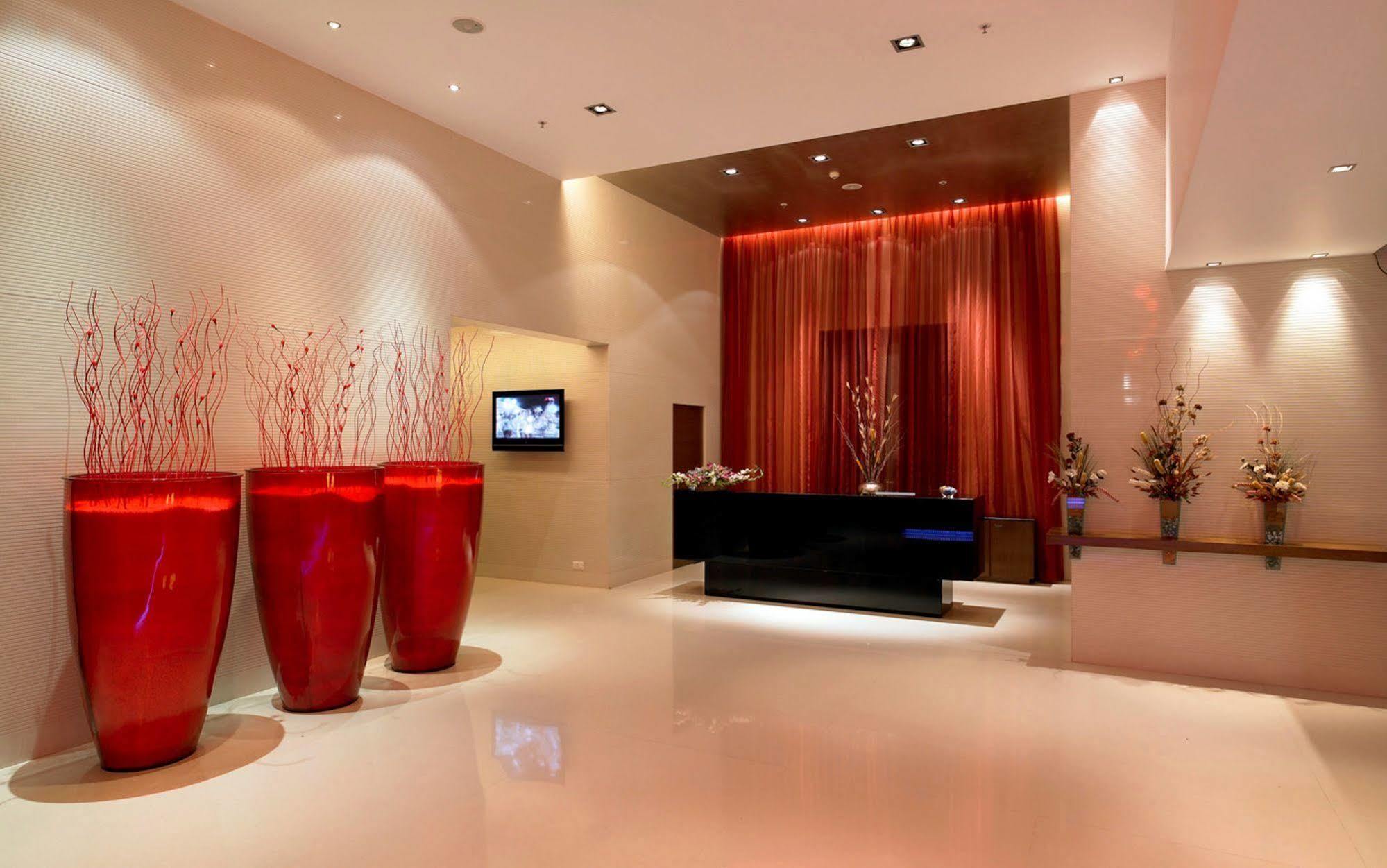 Royal Orchid Central, 4*